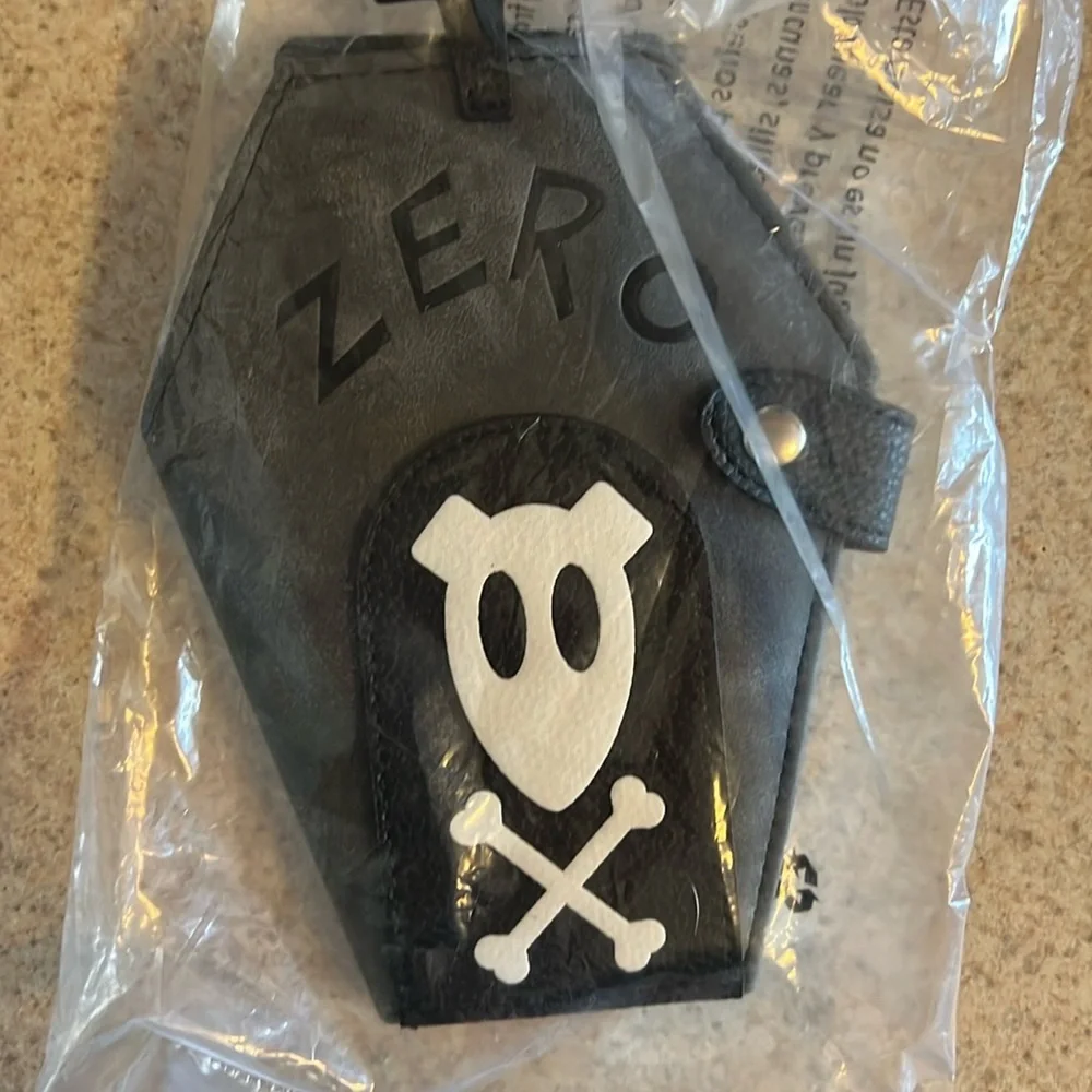 Bioworld zero wallet NWT - Picture 2 of 2